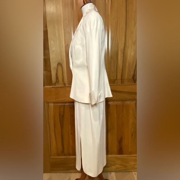 VTG 80s Couture - Daymor Couture - Powersuit - Beaded/Embroidered/Tailored - 10 - Picture 9 of 16